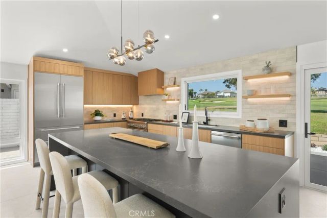 19741 Quiet Bay, Huntington Beach, CA 92648