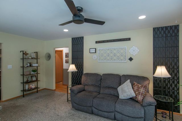 1218 7th Avenue NE, Brainerd, MN 56401