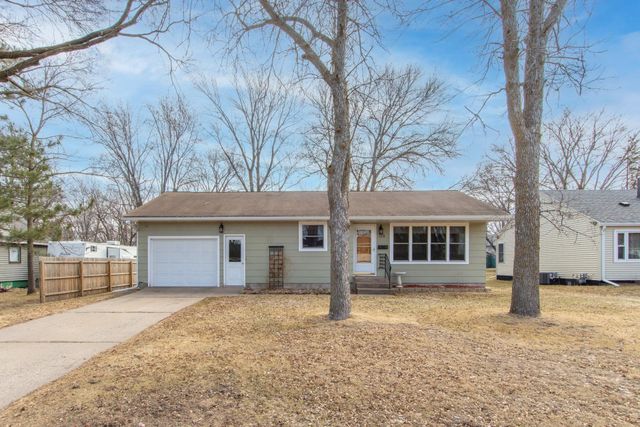 1218 7th Avenue NE, Brainerd, MN 56401