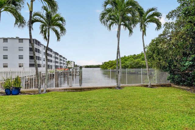 658 NE 6TH Court E E, Boynton Beach, FL 33435
