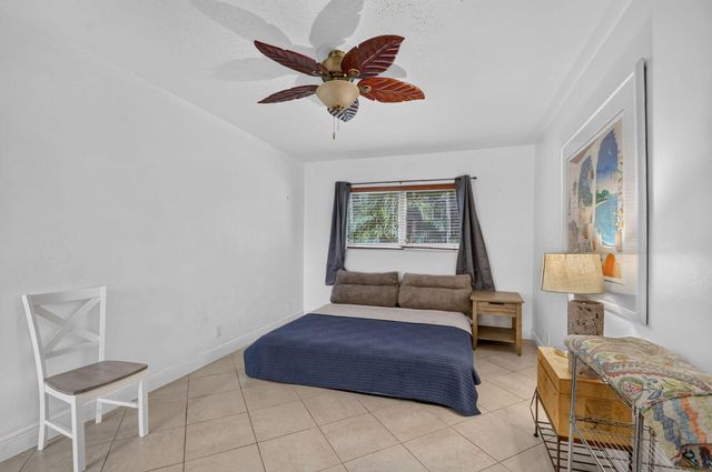 658 NE 6TH Court E E, Boynton Beach, FL 33435