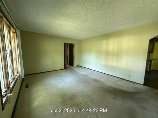 6801 Toledo Avenue N, Brooklyn Center, MN 55429