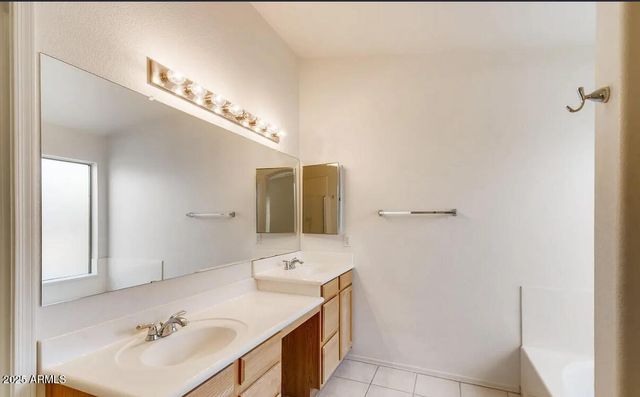 17640 N 17TH Street N, Phoenix, AZ 85022