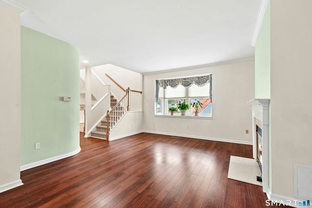 41 Greystone 41, Shelton, CT 06484