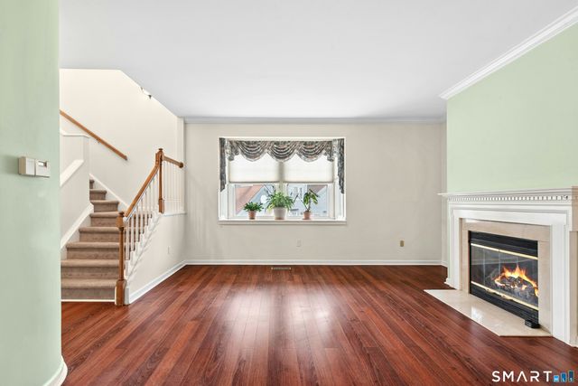 41 Greystone 41, Shelton, CT 06484