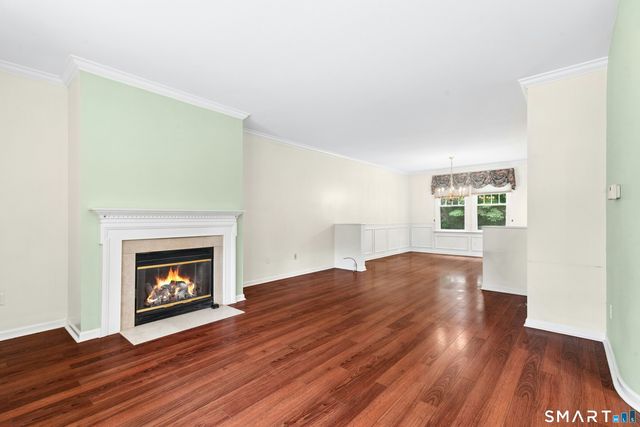 41 Greystone 41, Shelton, CT 06484