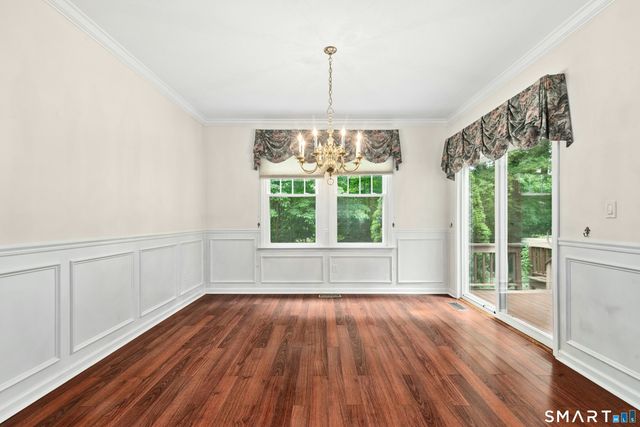 41 Greystone 41, Shelton, CT 06484