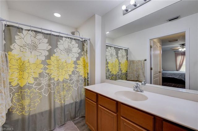 1707 SW 3rd ST, Cape Coral, FL 33991