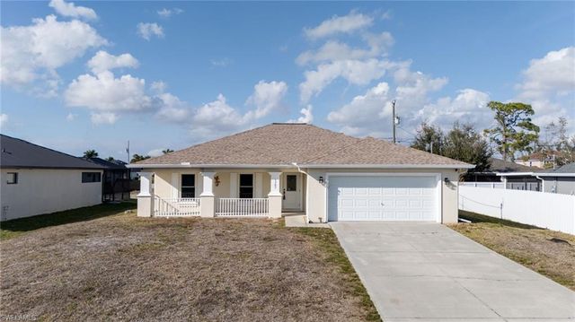 1707 SW 3rd ST, Cape Coral, FL 33991