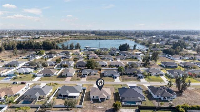 1707 SW 3rd ST, Cape Coral, FL 33991