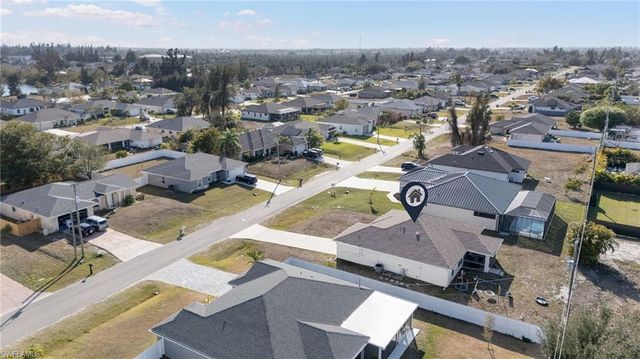 1707 SW 3rd ST, Cape Coral, FL 33991