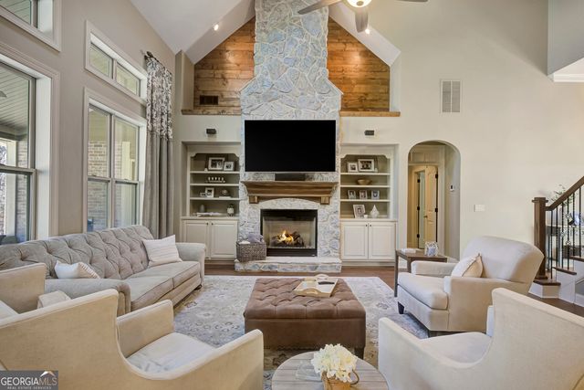 71 Saddleback Ledge Way, Sharpsburg, GA 30277