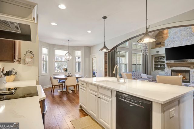 71 Saddleback Ledge Way, Sharpsburg, GA 30277