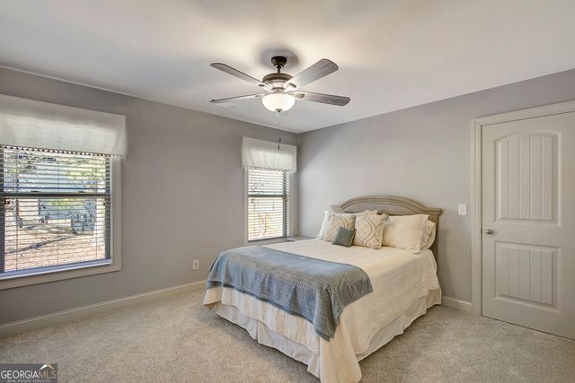 71 Saddleback Ledge Way, Sharpsburg, GA 30277