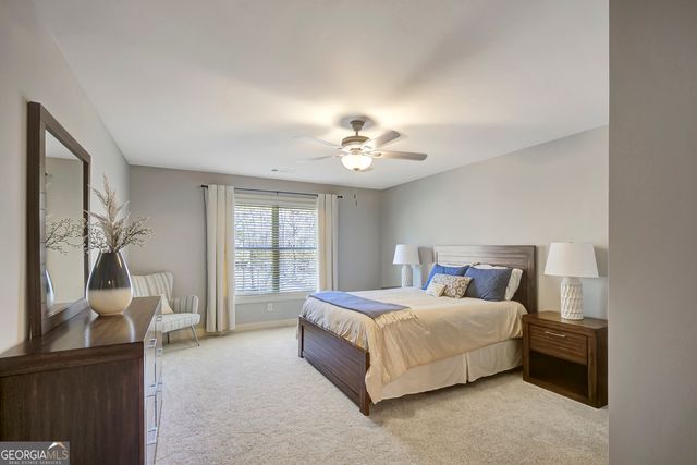 71 Saddleback Ledge Way, Sharpsburg, GA 30277