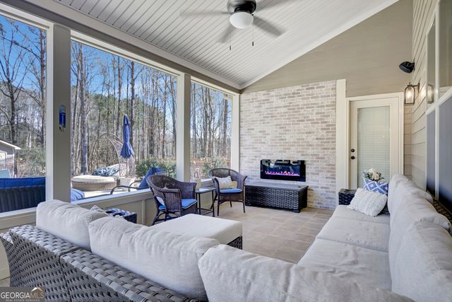 71 Saddleback Ledge Way, Sharpsburg, GA 30277