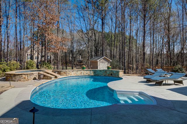 71 Saddleback Ledge Way, Sharpsburg, GA 30277