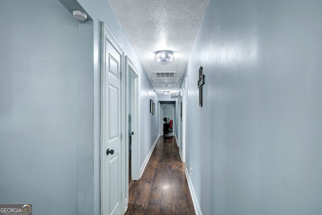 133 Davis Road, Barnesville, GA 30204