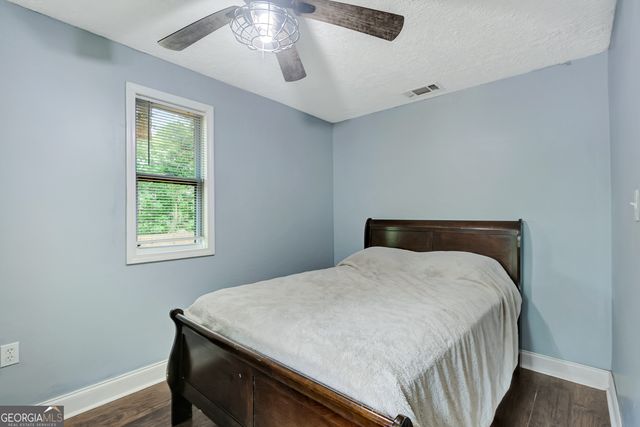 133 Davis Road, Barnesville, GA 30204