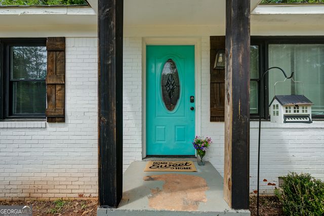 133 Davis Road, Barnesville, GA 30204