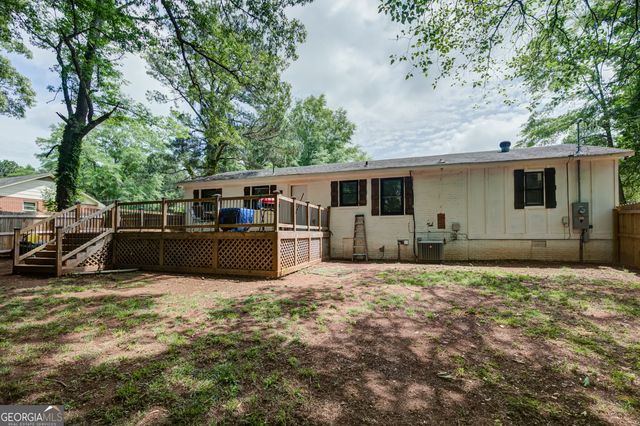 133 Davis Road, Barnesville, GA 30204