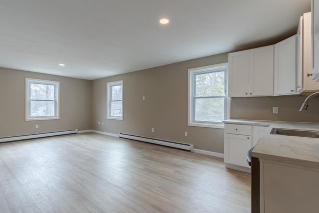 60 Charles Street, Farmington, NH 03835