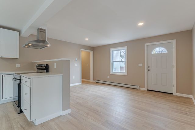 60 Charles Street, Farmington, NH 03835