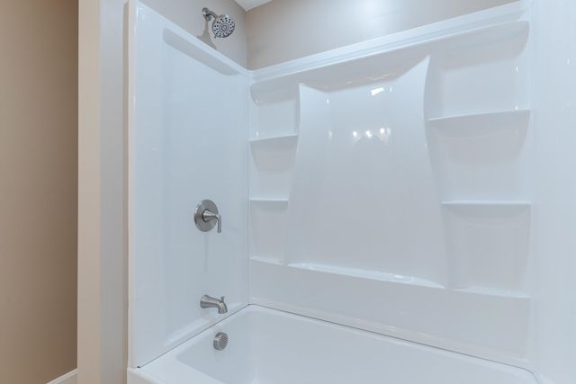 60 Charles Street, Farmington, NH 03835