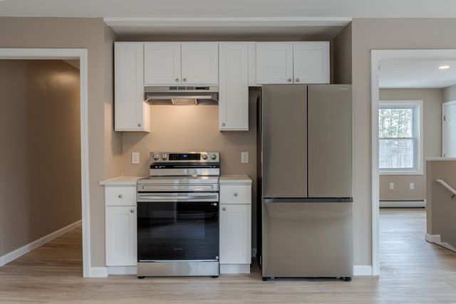 60 Charles Street, Farmington, NH 03835