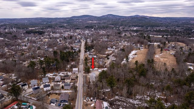 60 Charles Street, Farmington, NH 03835