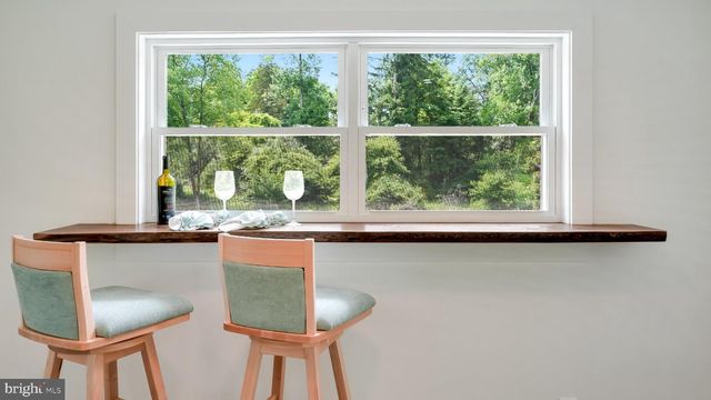 6795 CHAPEL RD, New Hope, PA 18938