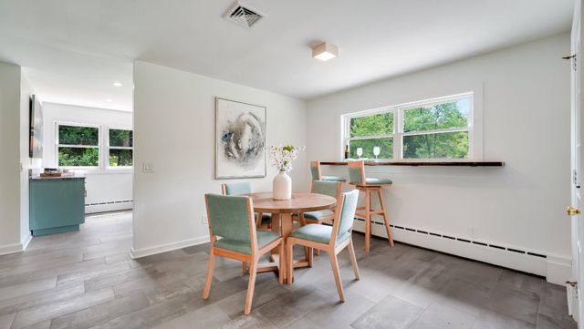 6795 CHAPEL RD, New Hope, PA 18938
