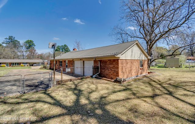 283 Patton Drive, Pearl, MS 39208