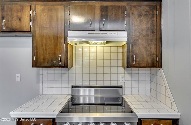 283 Patton Drive, Pearl, MS 39208