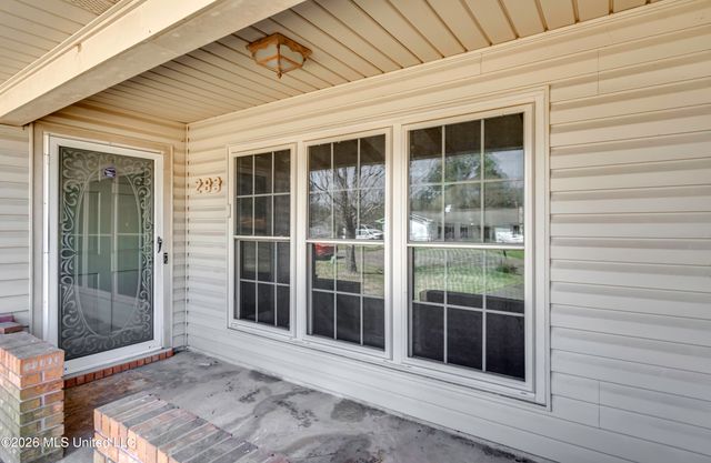283 Patton Drive, Pearl, MS 39208