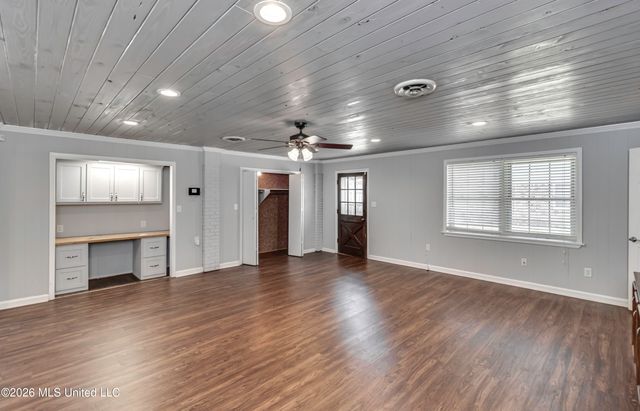 283 Patton Drive, Pearl, MS 39208