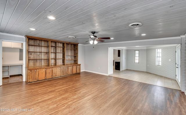 283 Patton Drive, Pearl, MS 39208