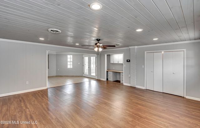 283 Patton Drive, Pearl, MS 39208