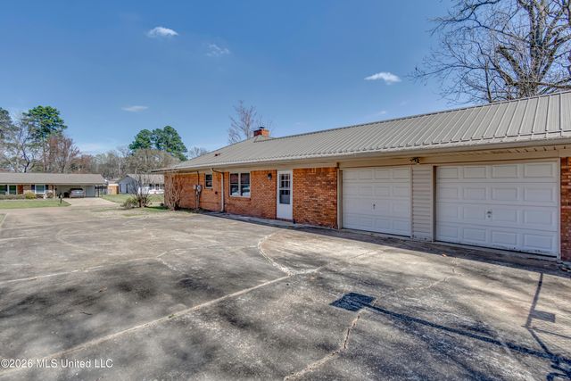 283 Patton Drive, Pearl, MS 39208