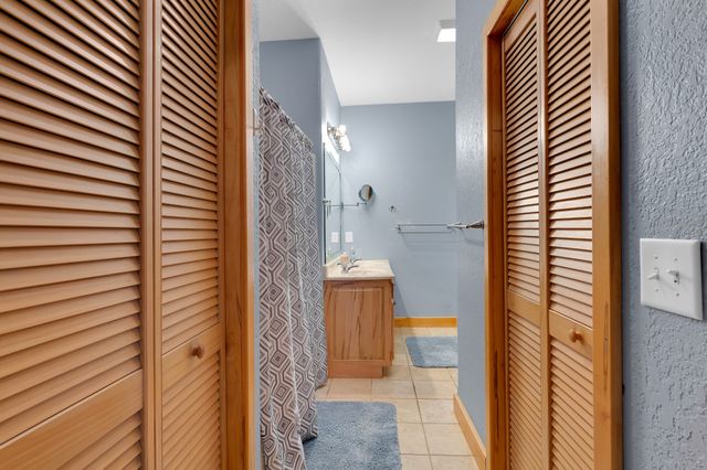 4015 Keith Springs Mountain Rd, Belvidere, TN 37306