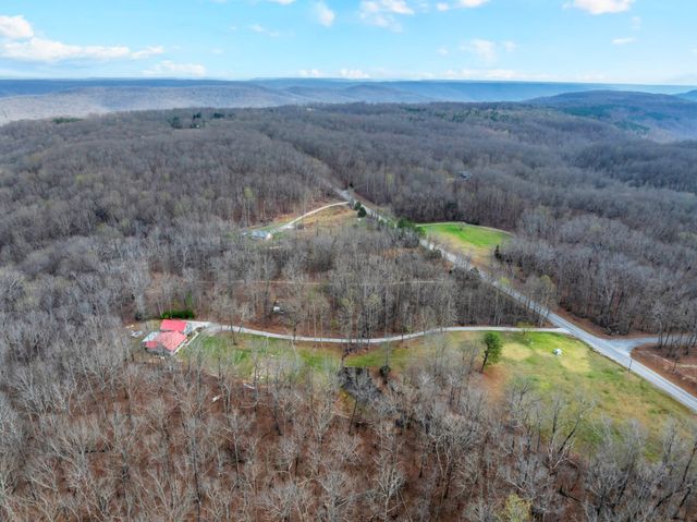 4015 Keith Springs Mountain Rd, Belvidere, TN 37306
