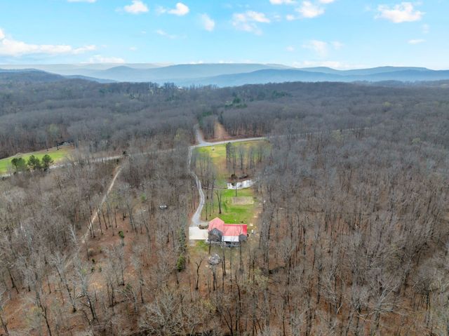 4015 Keith Springs Mountain Rd, Belvidere, TN 37306