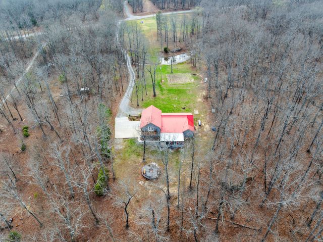 4015 Keith Springs Mountain Rd, Belvidere, TN 37306