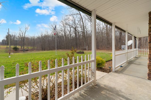 4015 Keith Springs Mountain Rd, Belvidere, TN 37306