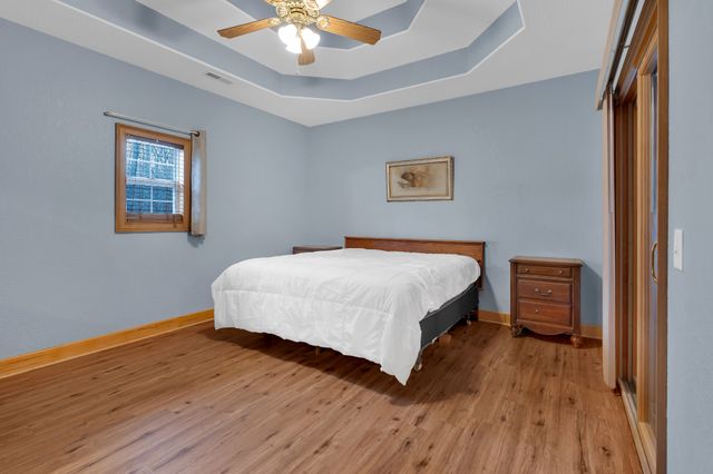 4015 Keith Springs Mountain Rd, Belvidere, TN 37306