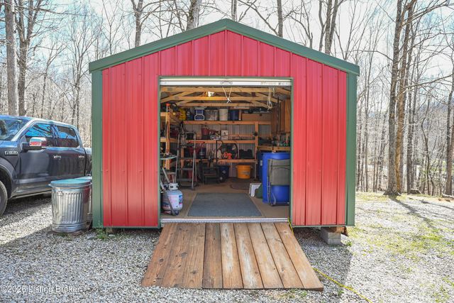 850 Leonard Hall Rd, New Haven, KY 40051