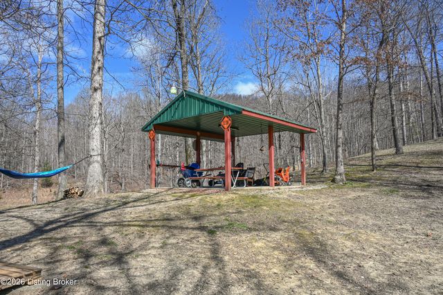 850 Leonard Hall Rd, New Haven, KY 40051