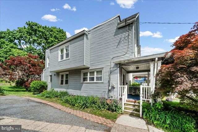 4001 VERNON RD, Drexel Hill, PA 19026