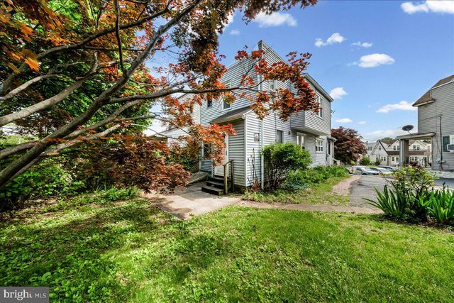 4001 VERNON RD, Drexel Hill, PA 19026