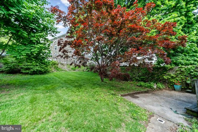 4001 VERNON RD, Drexel Hill, PA 19026
